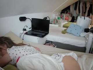 voyeurcam-julmod... Live Webcam on {site_name}