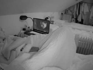 voyeurcam-julmod... Live Webcam on CamSoda