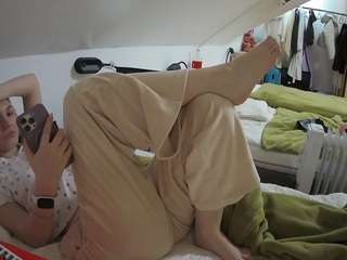 voyeurcam-julmodels-... webcam