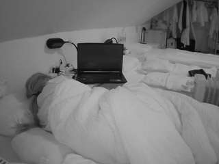 voyeurcam-julmod... Live Webcam on CamSoda