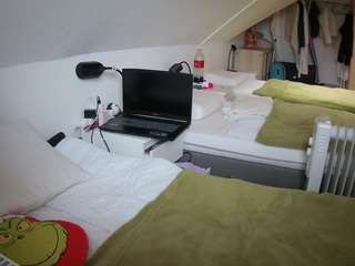 voyeurcam-julmod... Live Webcam on CamSoda