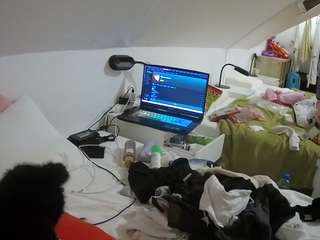 voyeurcam-julmodels-bed-4 Hidden cam live webcam