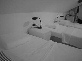 voyeurcam-julmod... Live Webcam on CamSoda