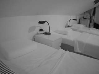 voyeurcam-julmod... Live Webcam on CamSoda