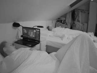 voyeurcam-julmod... Live Webcam on CamSoda