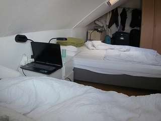 voyeurcam-julmod... Live Webcam on CamSoda