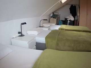 voyeurcam-julmodels-bed-4 - Live HD Webcam