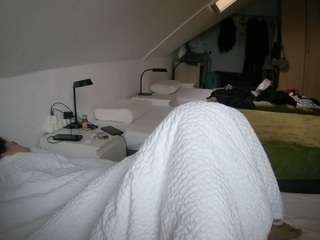 voyeurcam-julmodels-bed-4 webcam