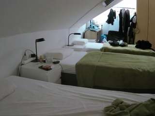 voyeurcam-julmodels-bed-4