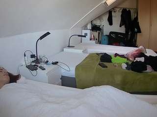 voyeurcam-julmodels-bed-4 Profile Image