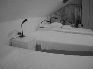 voyeurcam-julmod... Live Webcam on CamSoda