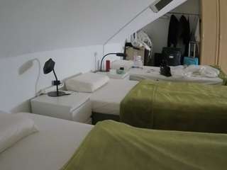 voyeurcam-julmodels-bed-4