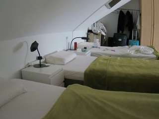 voyeurcam-julmodels-bed-4