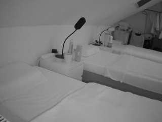 voyeurcam-julmod... Live Webcam on CamSoda