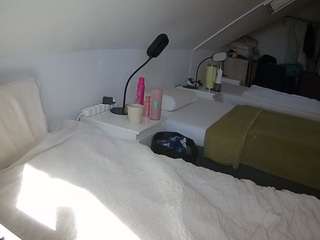 Julmodels Bedroom-D4 live webcam show
