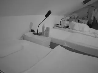 Julmodels house Cams Live! Free @ CamSoda.