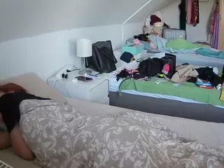 Julmodels Bedroom-D4's Live Sex Cam Show