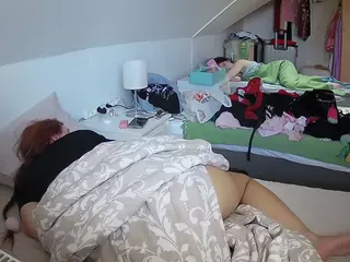 Julmodels Bedroom-D4's Live Sex Cam Show