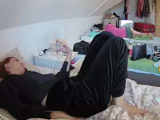 Julmodels Bedroom-D4's Live Sex Cam Show