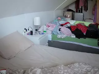 Julmodels Bedroom-D4's Live Sex Cam Show