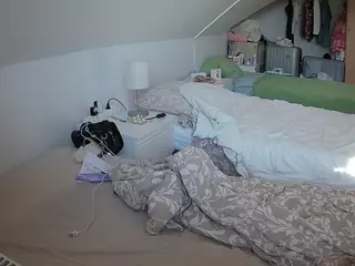 Julmodels Bedroom-D4's Live Sex Cam Show