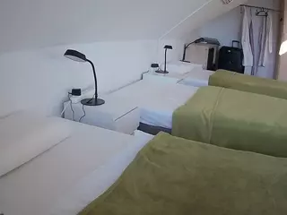 Julmodels Bedroom-D4's Live Sex Cam Show