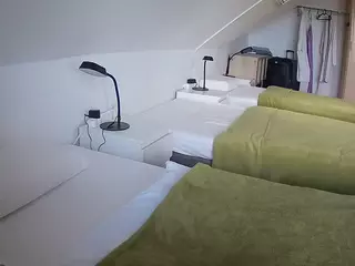 Julmodels Bedroom-D4's Live Sex Cam Show