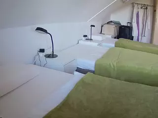 Julmodels Bedroom-D4's Live Sex Cam Show
