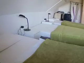 Julmodels Bedroom-D4's Live Sex Cam Show