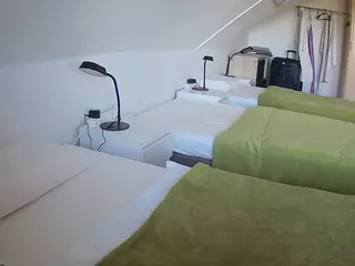 Julmodels Bedroom-D4's Live Sex Cam Show