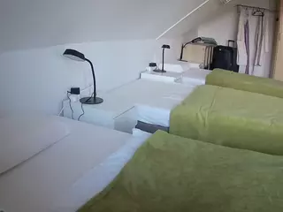 Julmodels Bedroom-D4's Live Sex Cam Show