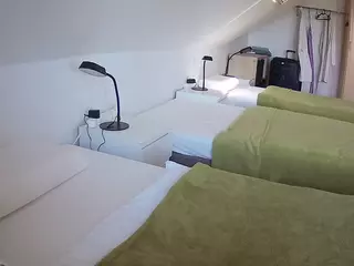 Julmodels Bedroom-D4's Live Sex Cam Show