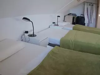 Julmodels Bedroom-D4's Live Sex Cam Show