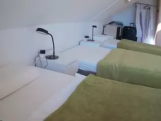 Julmodels Bedroom-D4's Live Sex Cam Show