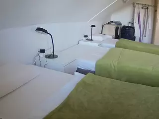 Julmodels Bedroom-D4's Live Sex Cam Show