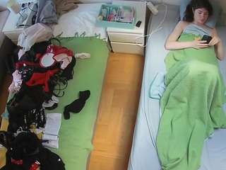 voyeurcam-julmodels-bed-5 Chaturbate Cam Models camsoda