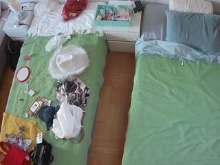 camsoda voyeurcam-julmodels-bed-5