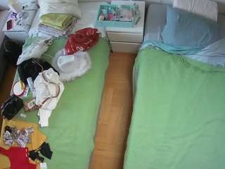 camsoda voyeurcam-julmodels-bed-5