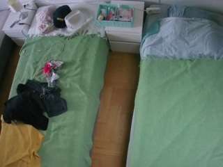 camsoda voyeurcam-julmodels-bed-5