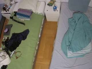 voyeurcam-julmodels-bed-5 Cam Model camsoda