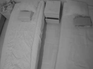 voyeurcam-julmodels-bed-5 Bonga Cams Model Login camsoda