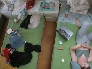 Livejasmin Models camsoda voyeurcam-julmodels-bed-5