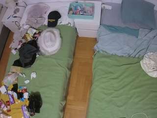 Yabaibabyy camsoda voyeurcam-julmodels-bed-5