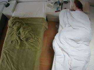 voyeurcam-julmodels-bed-5