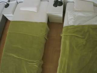 voyeurcam-julmodels-bed-5
