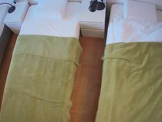 voyeurcam-julmod... Live Webcam on CamSoda