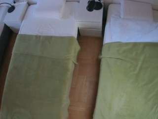 voyeurcam-julmodels-bed-5