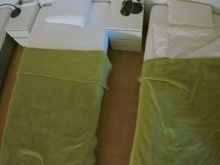 voyeurcam-julmodels-bed-5