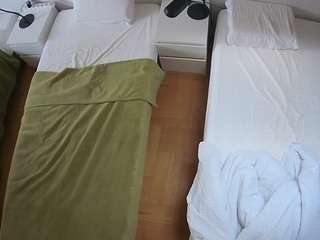 voyeurcam-julmodels-... webcam