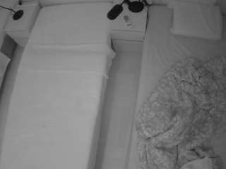 voyeurcam-julmod... Live Webcam on CamSoda